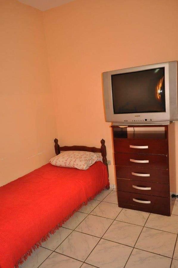 Hospedagem Centro Champagnat Londrina Exteriör bild